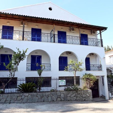 Athina Apartments Kato Korakiana Екстериор снимка