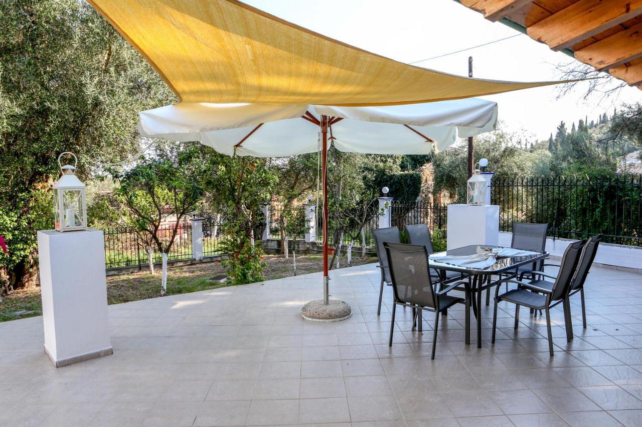 Athina Apartments Kato Korakiana Екстериор снимка
