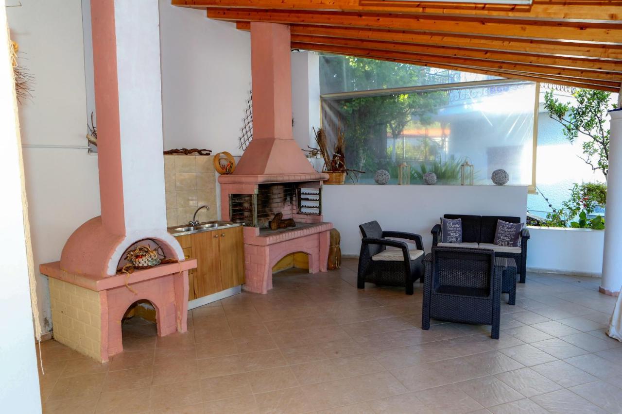 Athina Apartments Kato Korakiana Екстериор снимка
