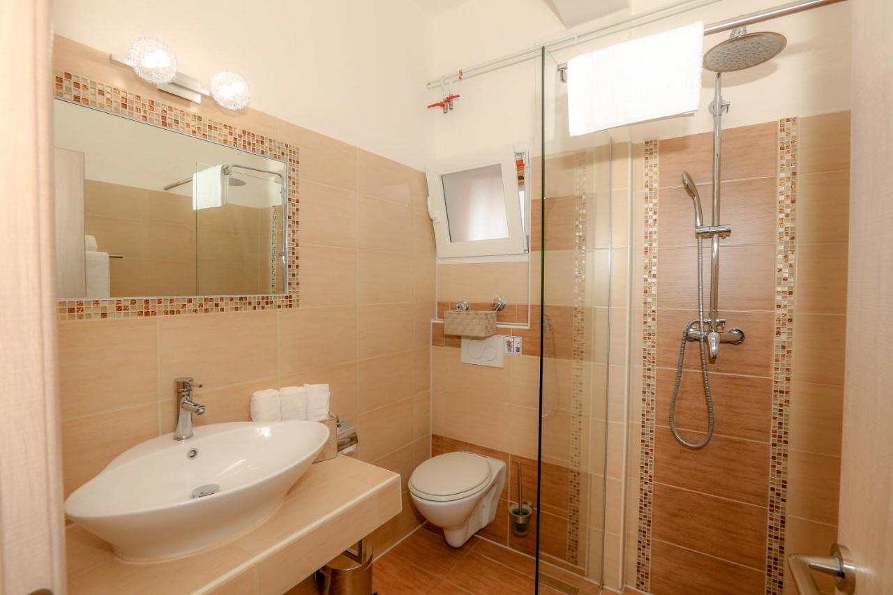 Athina Apartments Kato Korakiana Екстериор снимка