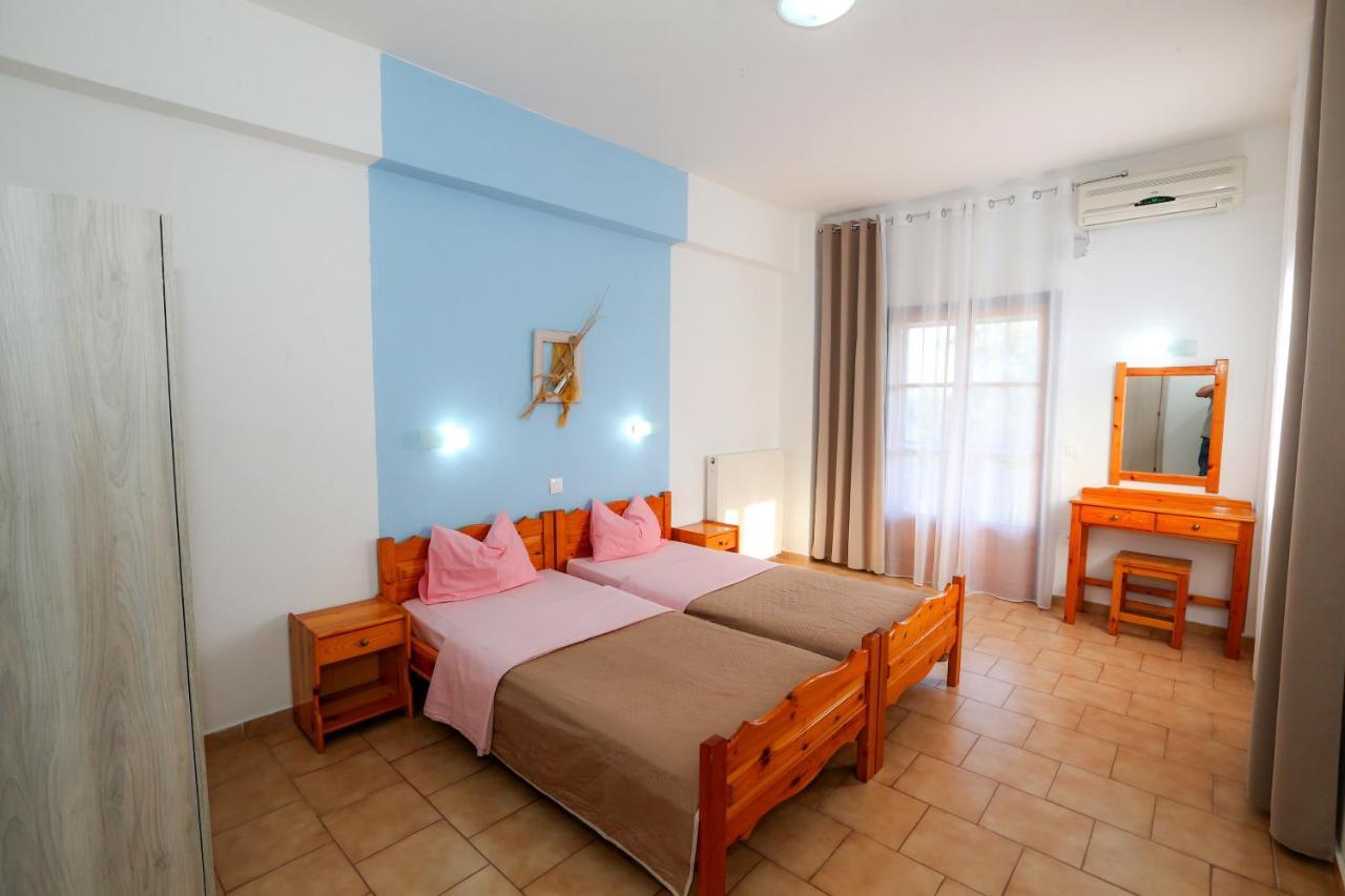 Athina Apartments Kato Korakiana Екстериор снимка